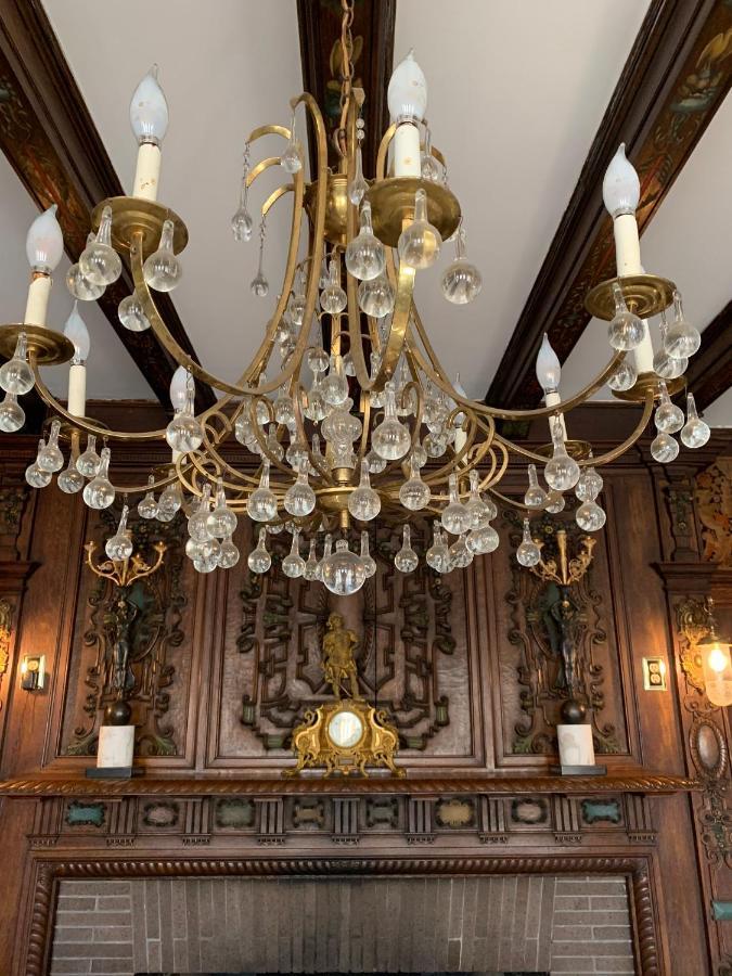 Edgewood Manor Inn Bed And Breakfast Провиденс Экстерьер фото