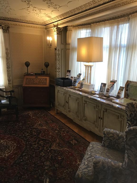 Edgewood Manor Inn Bed And Breakfast Провиденс Экстерьер фото